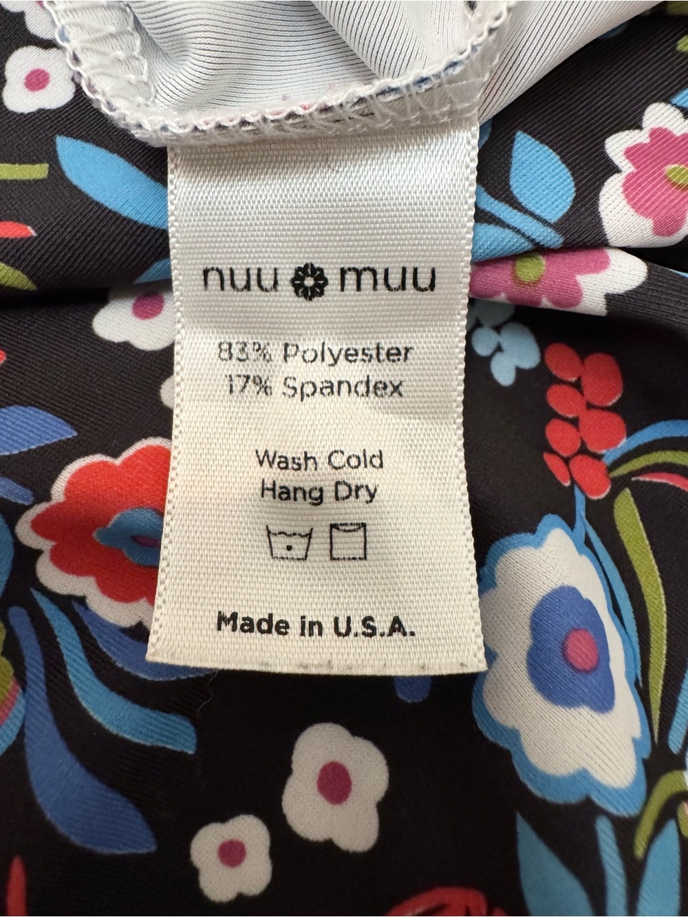 nuu•muu Fleurty Active Dress Black Ditsy Floral Keyhole Athleisure Medium - Picture 16 of 16
